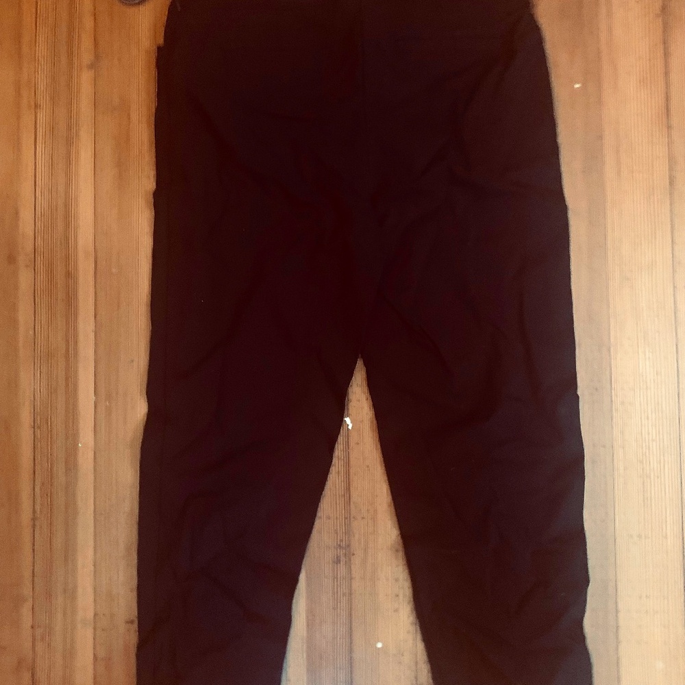 NWT Apt. 9 Stretch Capri Pants Size 6 Petite